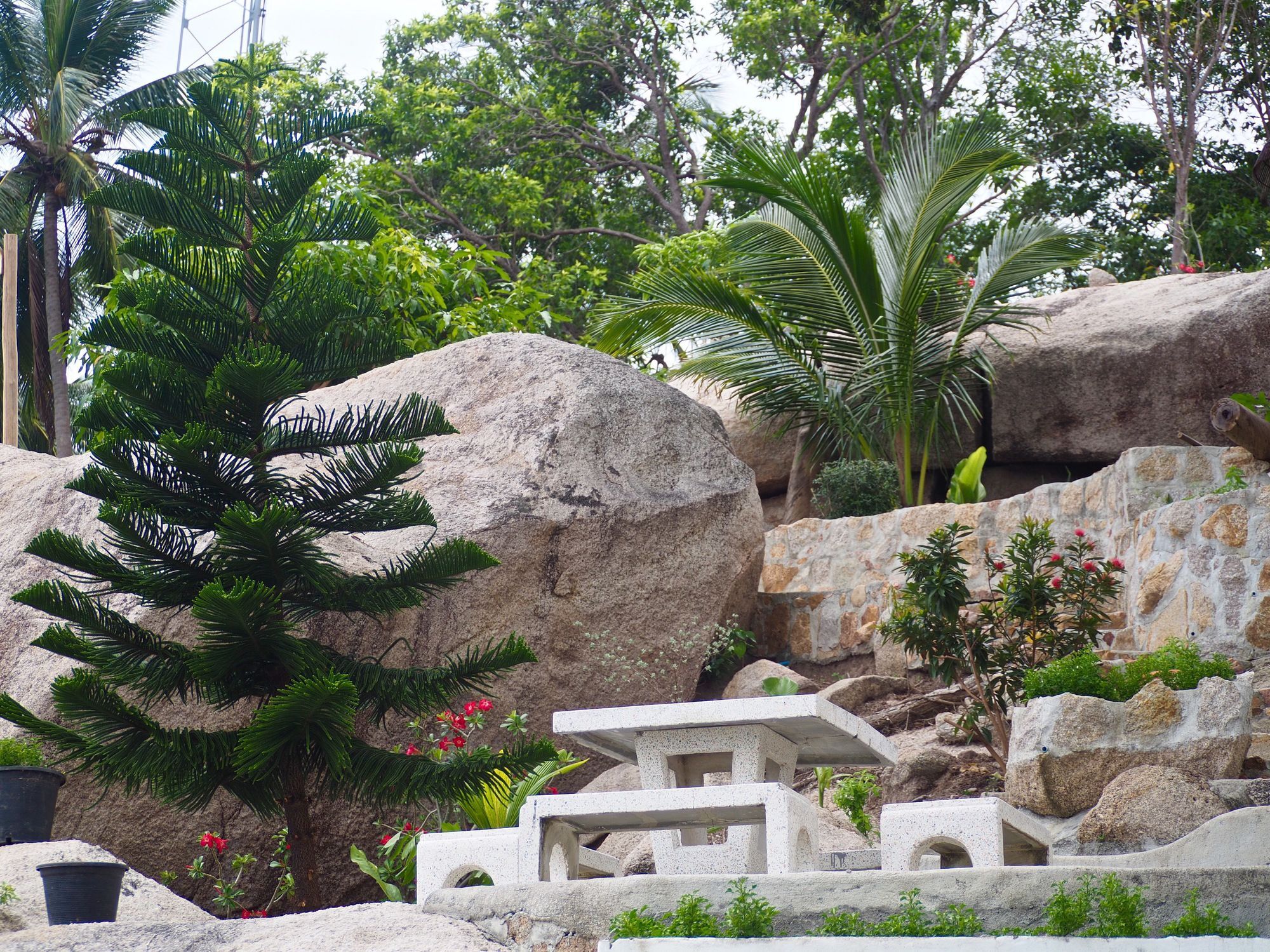 At Tanote Hotel Koh Tao Exterior photo